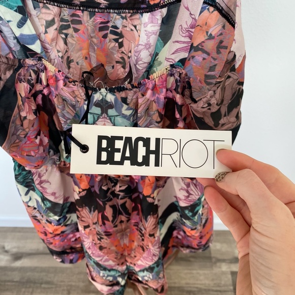 Beach Riot Romper - Picture 5 of 7